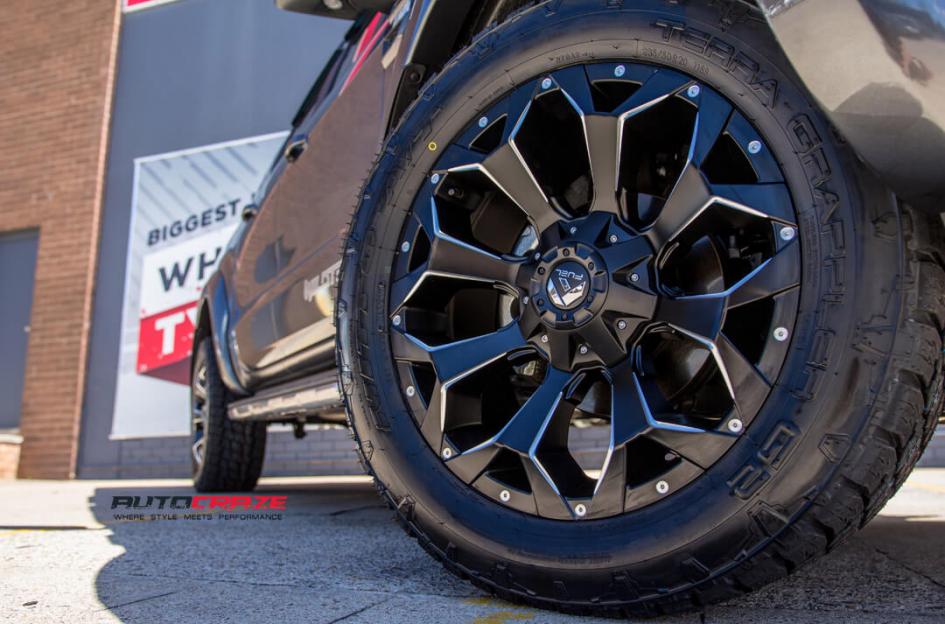 FORD RANGER ASSAULT GLOSS BLACK MILLED ACCENTS